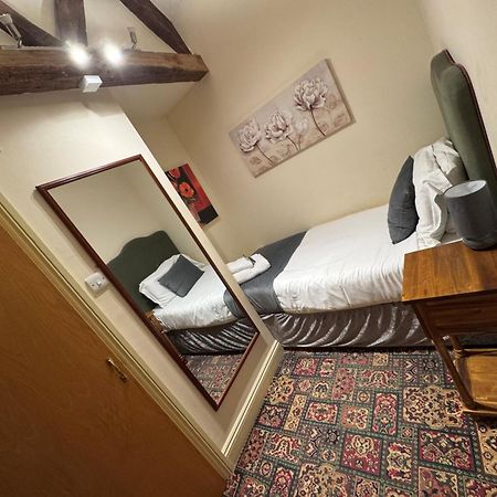 The Kings Arms Hotel Chipping Norton Oda fotoğraf