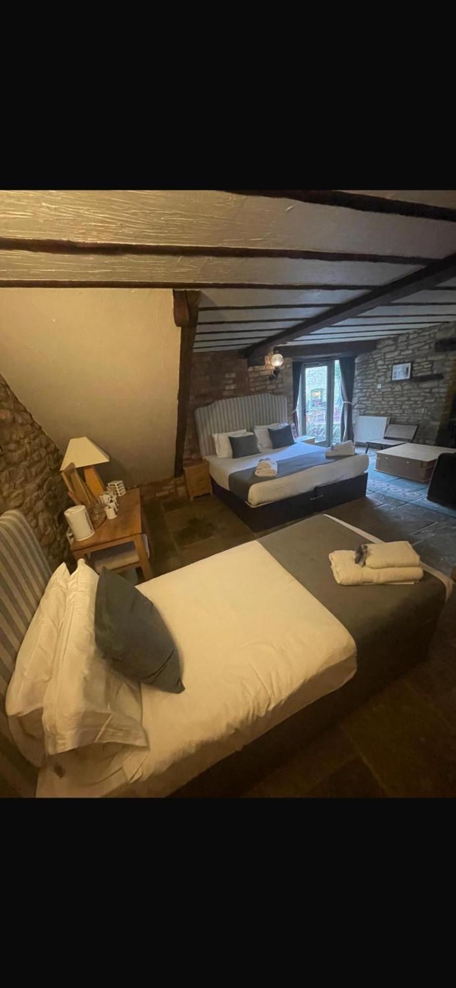 The Kings Arms Hotel Chipping Norton Oda fotoğraf